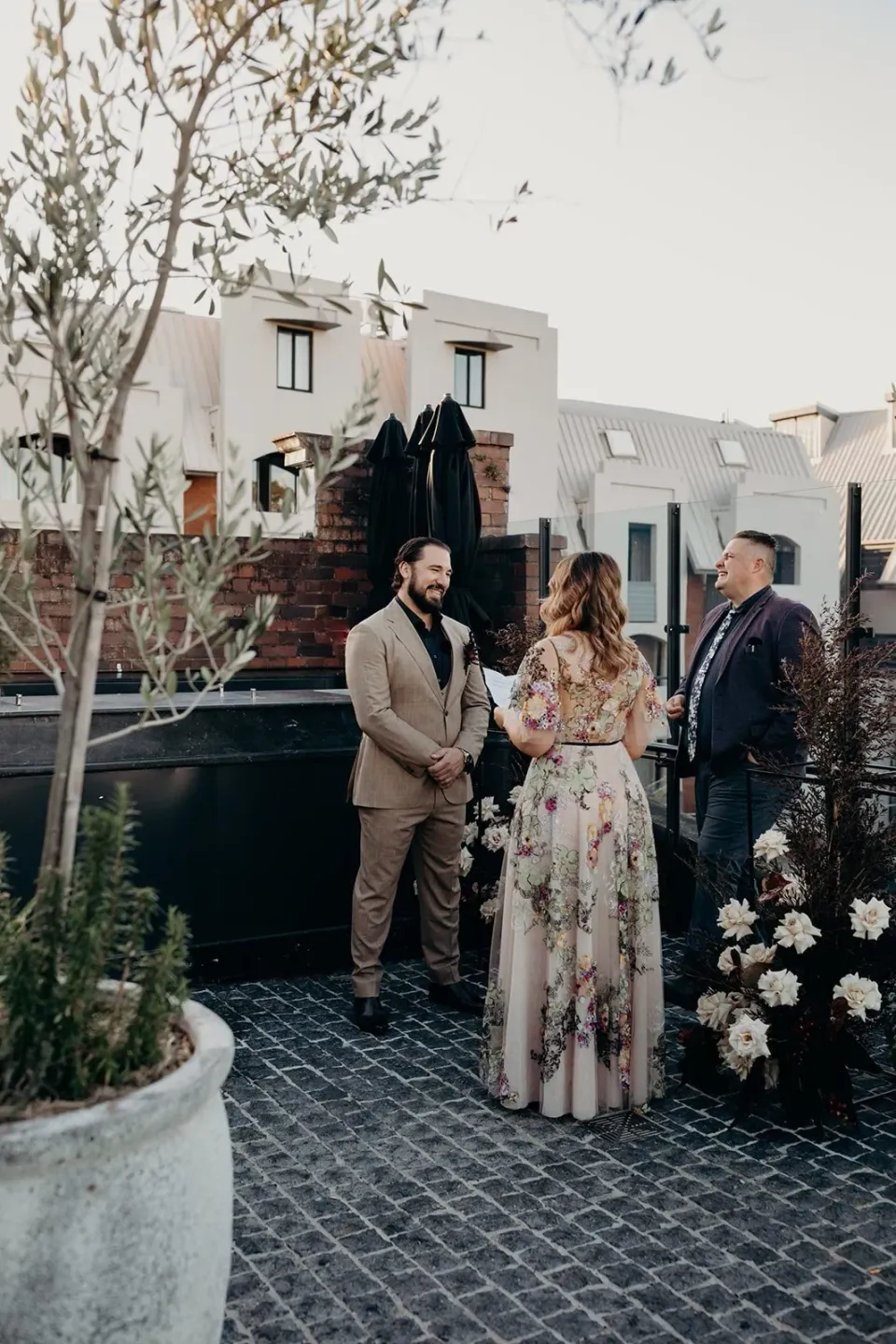 Victoria & Daniel in Brisbane — photograph 17