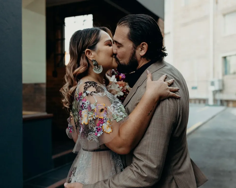 Victoria & Daniel in Brisbane — photograph 58