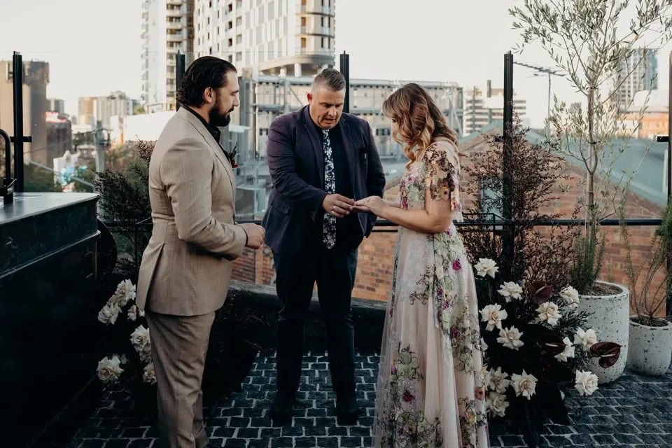 Victoria & Daniel in Brisbane — photograph 21
