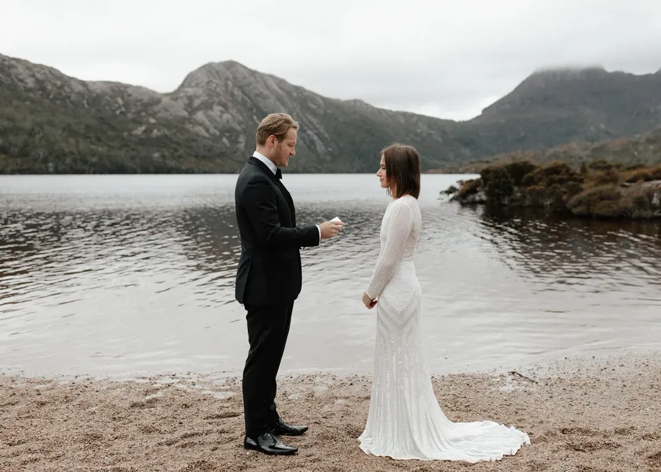 Elopement marriage ceremony on Dove Lake with Josh Withers Marriage Celebrant at Cradle Mountain