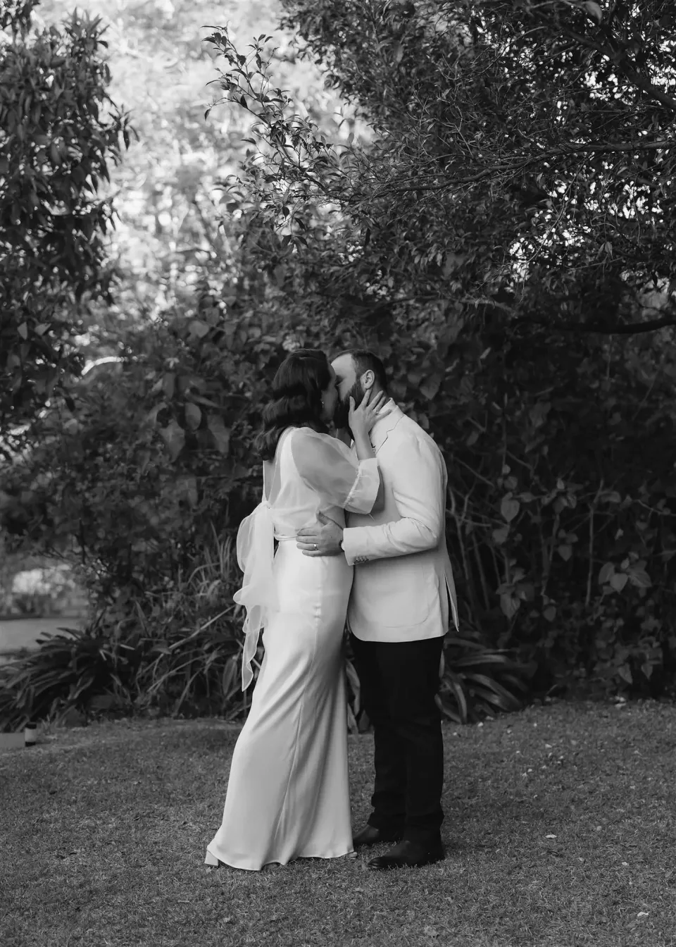 Tineeka and Chris's Montville Elopement — photograph 12