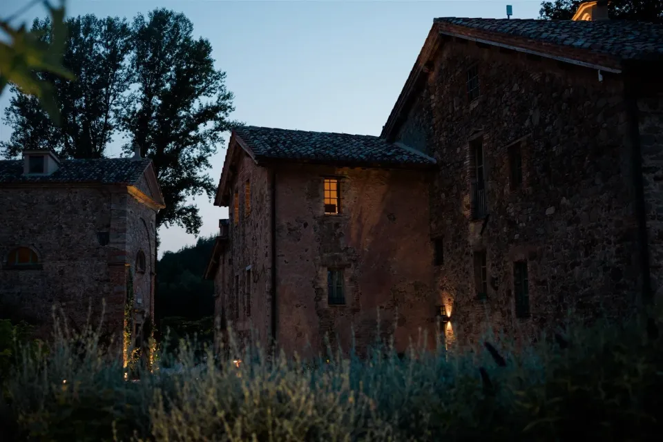Elopement in Tuscany by the Elopement Collective at Vocabolo Moscatelli photographed by House of Love, featuring Josh Withers wedding celebrant.