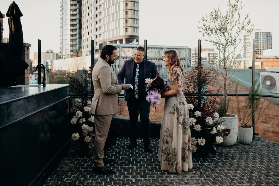 Victoria & Daniel in Brisbane — photograph 14