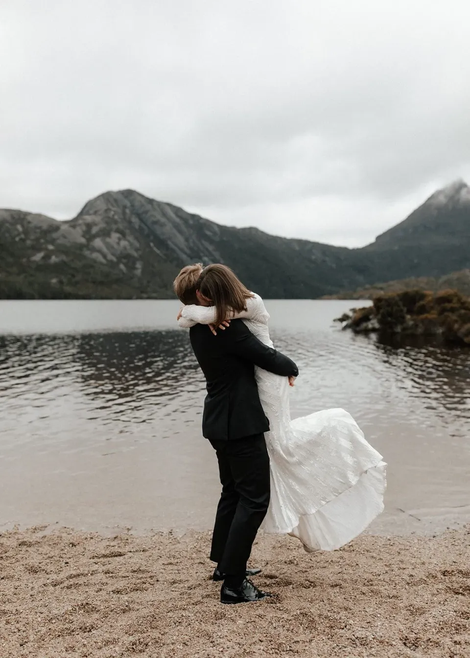 April and Josh in Cradle Mountain — photograph 13