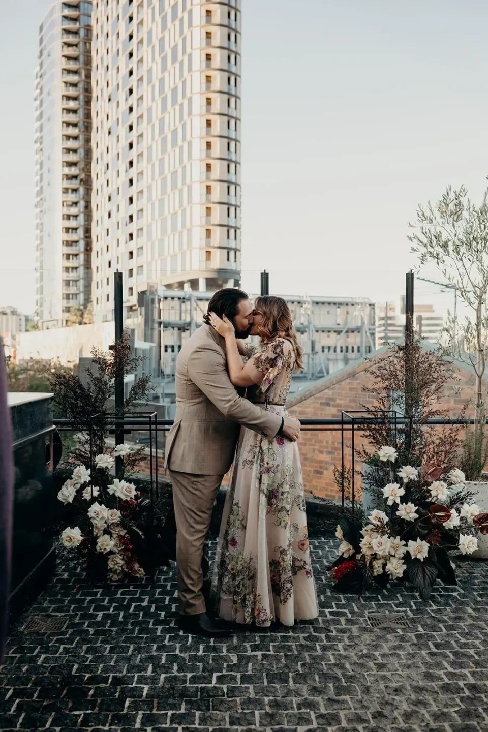 Victoria & Daniel in Brisbane — photograph 3