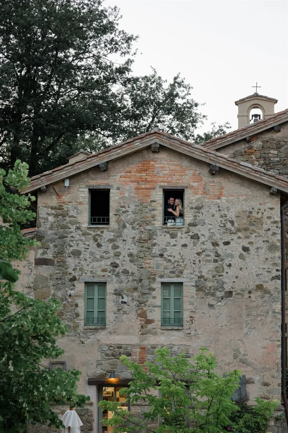 Elopement in Tuscany by the Elopement Collective at Vocabolo Moscatelli photographed by House of Love, featuring Josh Withers wedding celebrant.