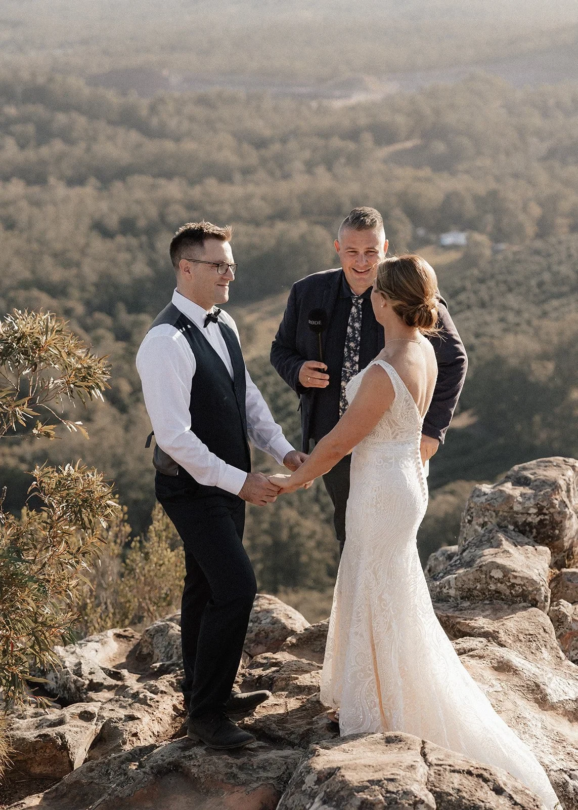 Mount Ngungun elopement