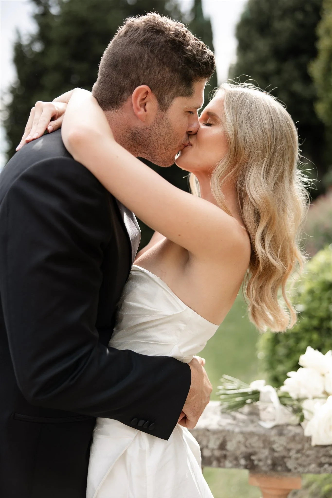 Florence, Tuscany, Italy, elopement with The Elopement Collective and House of Lucie plus celebrant Josh Withers