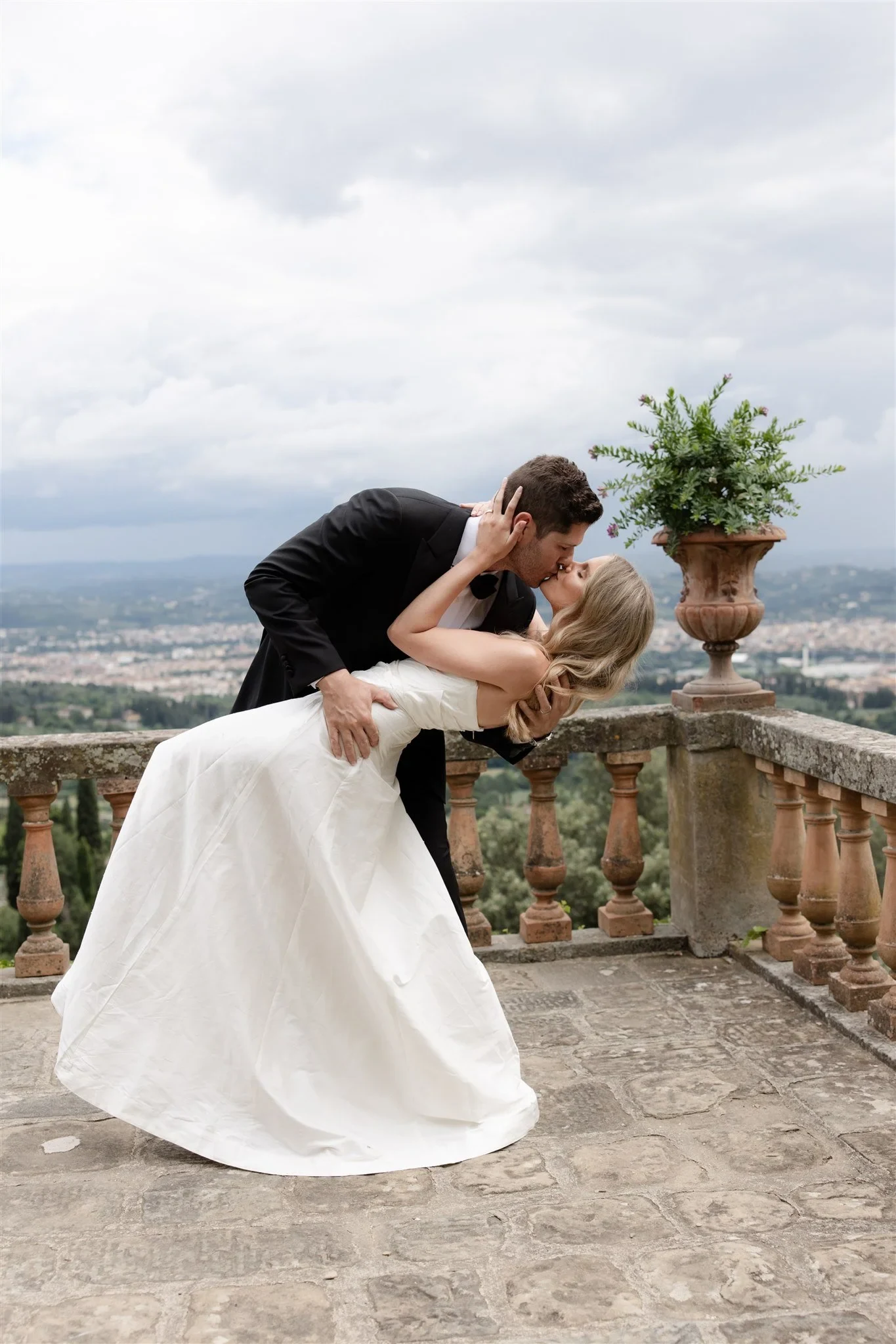 Florence, Tuscany, Italy, elopement with The Elopement Collective and House of Lucie plus celebrant Josh Withers
